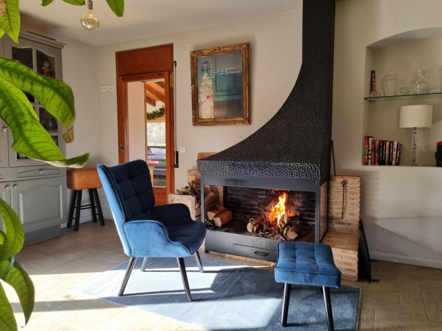 Harveys Homestay - Adults Only Mieres  Exterior photo